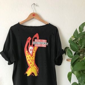 HAND DISTRESSED VINTAGE VOODOOO LOUNGE STONES TEE